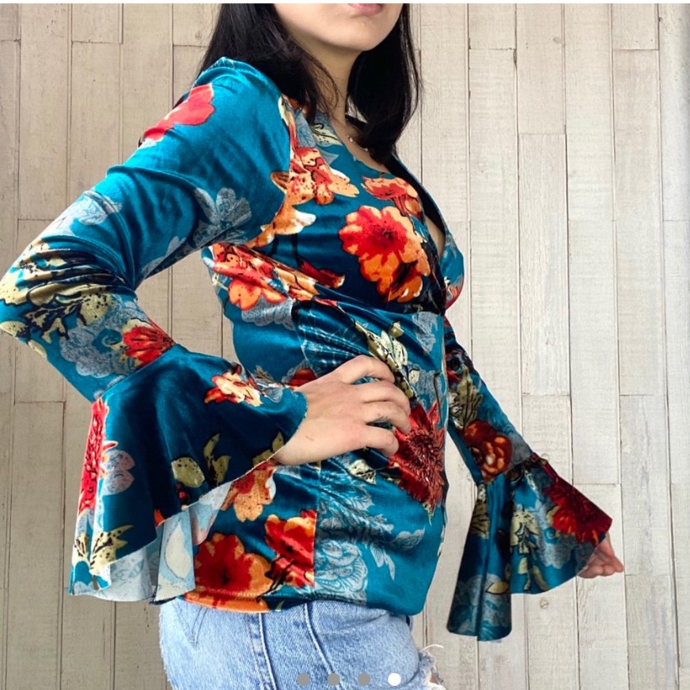 Vintage Velvet Turquoise Floral Bell Sleeve Top - Picture 2 of 4